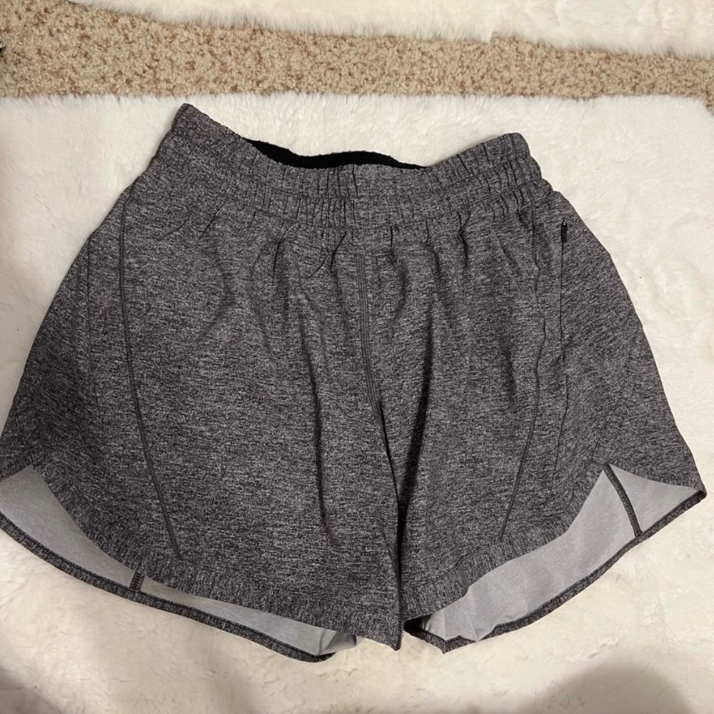 Lululemon track that 5” short